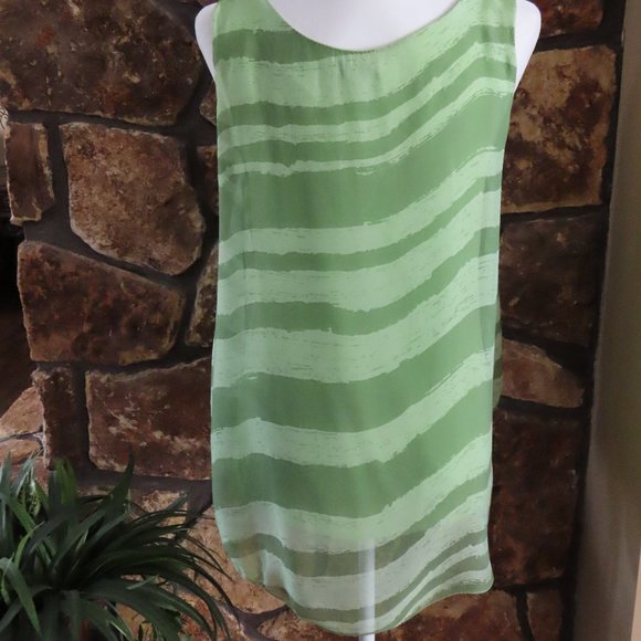 Italian made blouse with sequined bottom - Picture 3 of 5